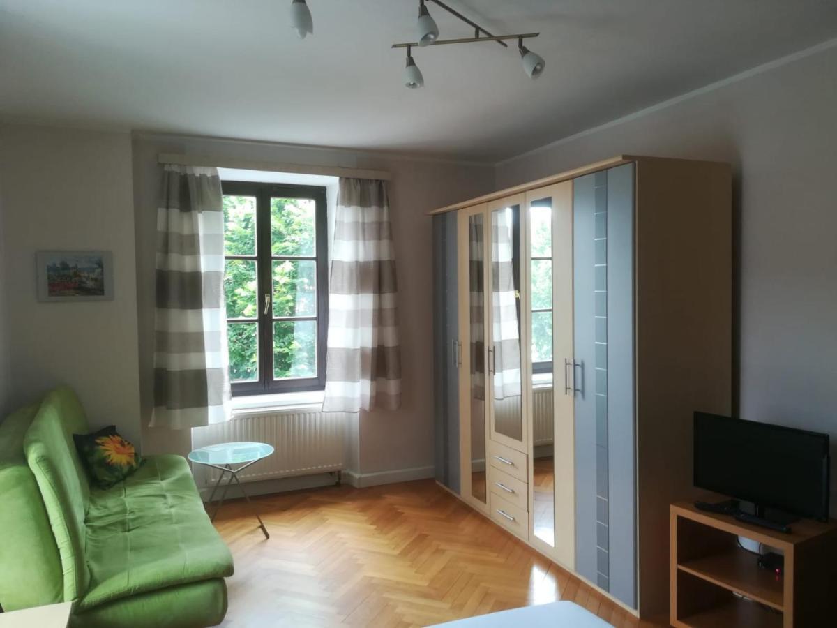 Ferienwohnung Madlene 1 盖布利茨 外观 照片